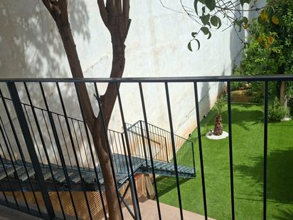 Terrassa de Casa o xalet en venda en Terrassa amb Aire condicionat, Calefacció i Jardí privat
