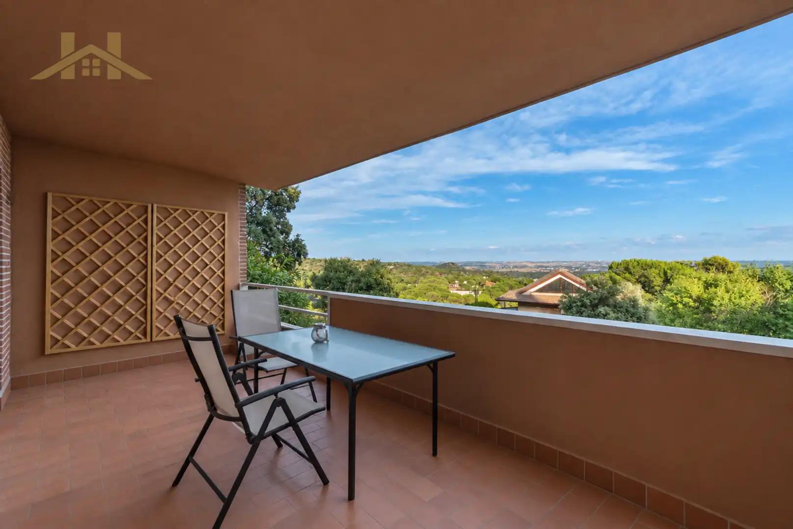 Apartamento con piscina en venta en Calle Navarredonda 15