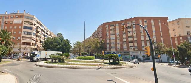 Dúplex en Venta en Avenida Ortega Y Gasset en Distrito Zeta - Recinto Ferial Cortijo de Torres