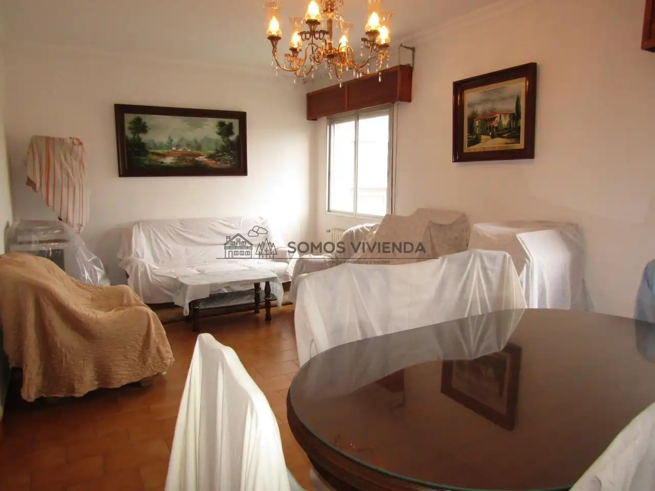Sala d'estar de Casa o xalet en venda en Ourense Capital  amb Calefacció, Jardí privat i Balcó