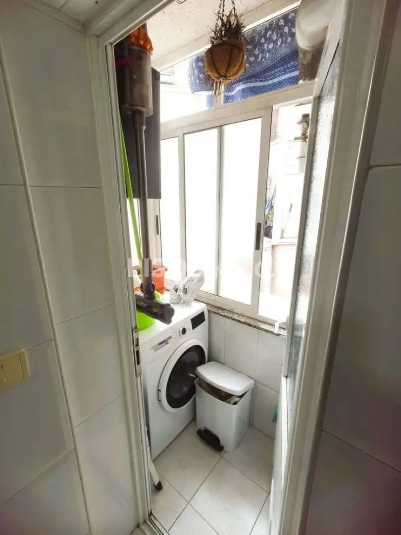 Habitación de Piso en venta en A Coruña Capital  con Trastero y Amueblado