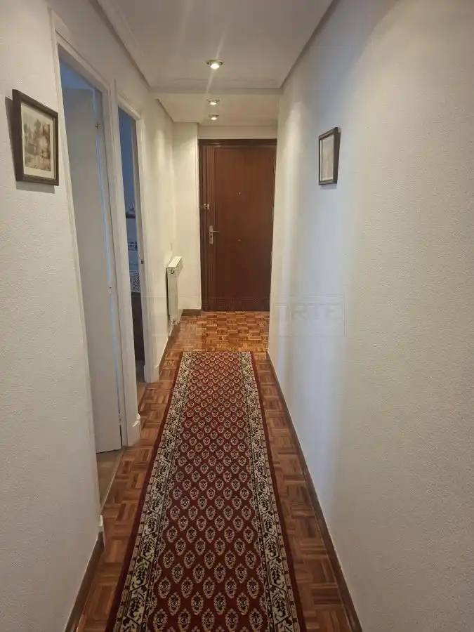 Piso en venta en Vitoria - Gasteiz con Calefacción, Parquet y Trastero