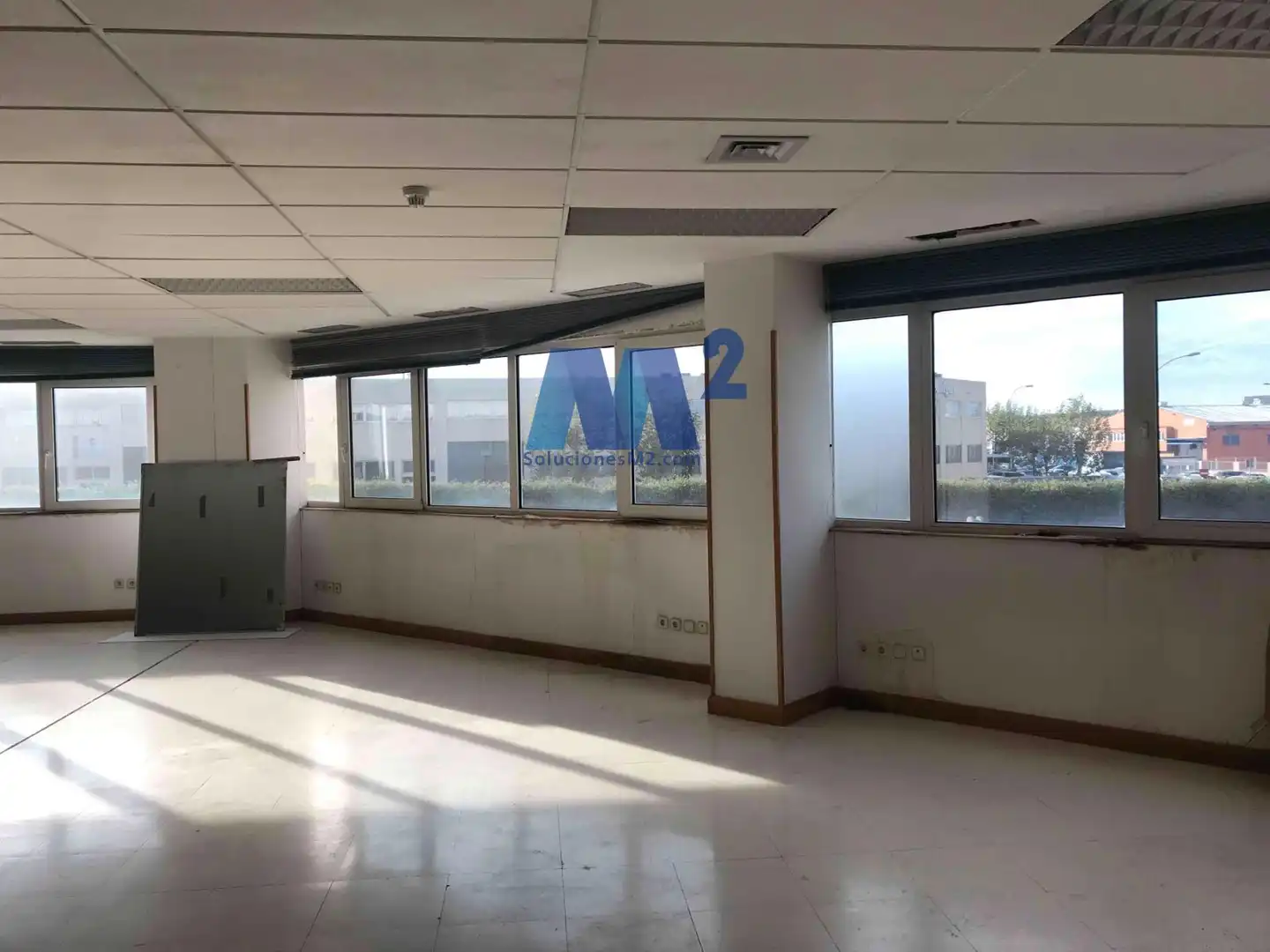 Oficina de lloguer en Algete