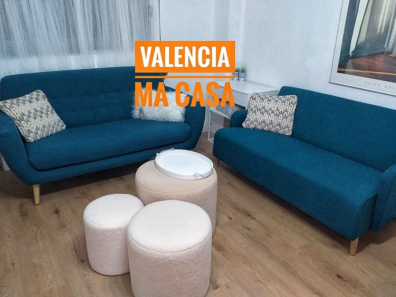 Sala de estar de Piso de alquiler en  Valencia Capital con Aire acondicionado, Calefacción y Amueblado