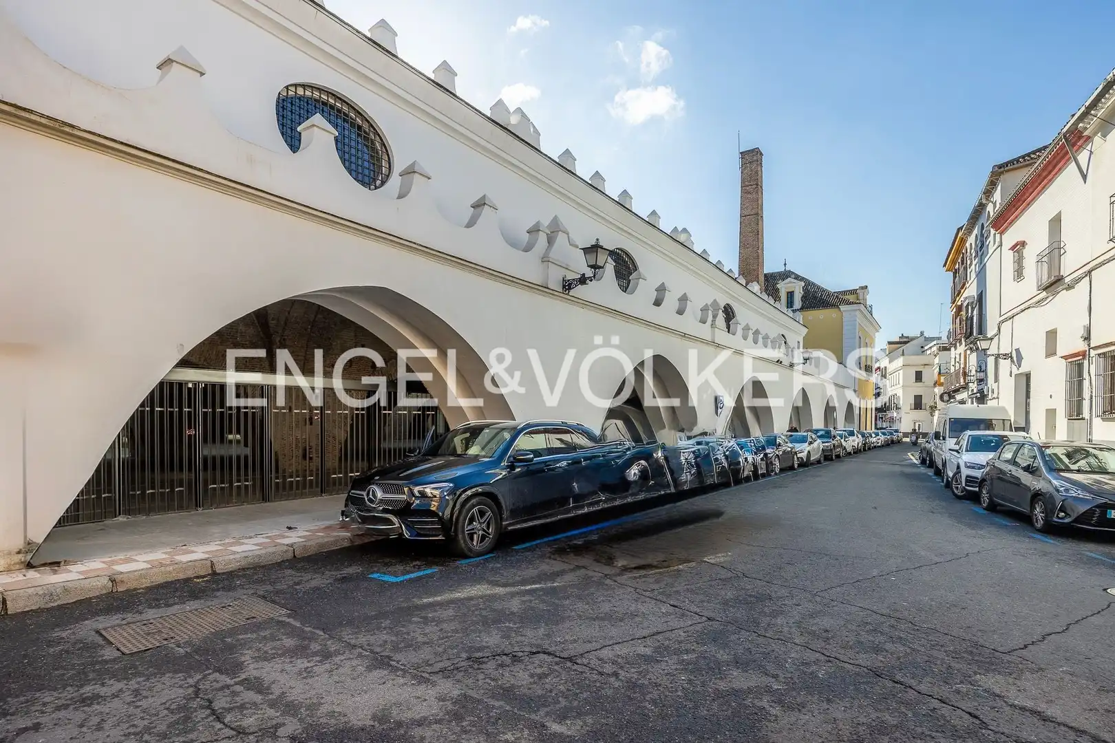 Exterior view of Houses for sale in Sevilla  with Air Conditioner, Heating and Storage room