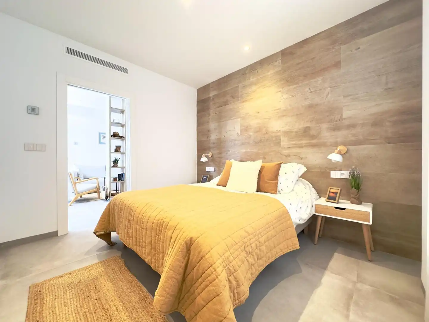 Dormitori de Apartament en venda en San Pedro del Pinatar amb Aire condicionat, Terrassa i Traster
