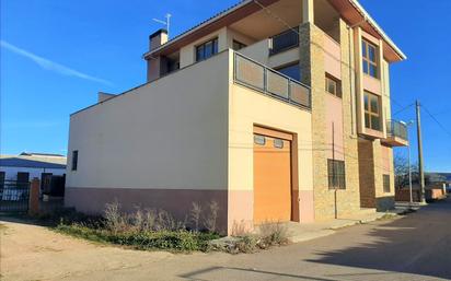 Vista exterior de Finca rústica en venda en Villafranca del Cid / Vilafranca amb Terrassa i Balcó