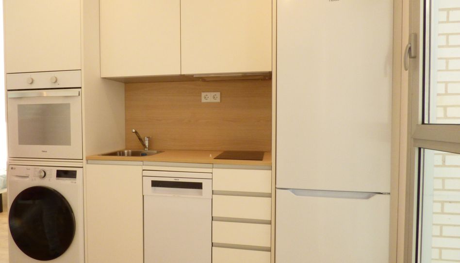 Piso de alquiler en Madrid - Calle Vital Aza, Pueblo Nuevo - Imagen 4