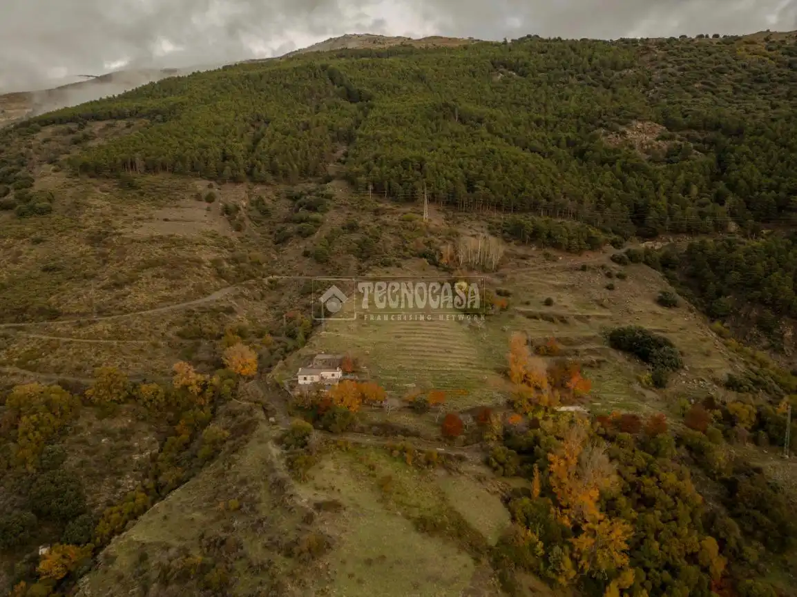 Finca rústica en venta en Capileira con Calefacción, Terraza y Balcón