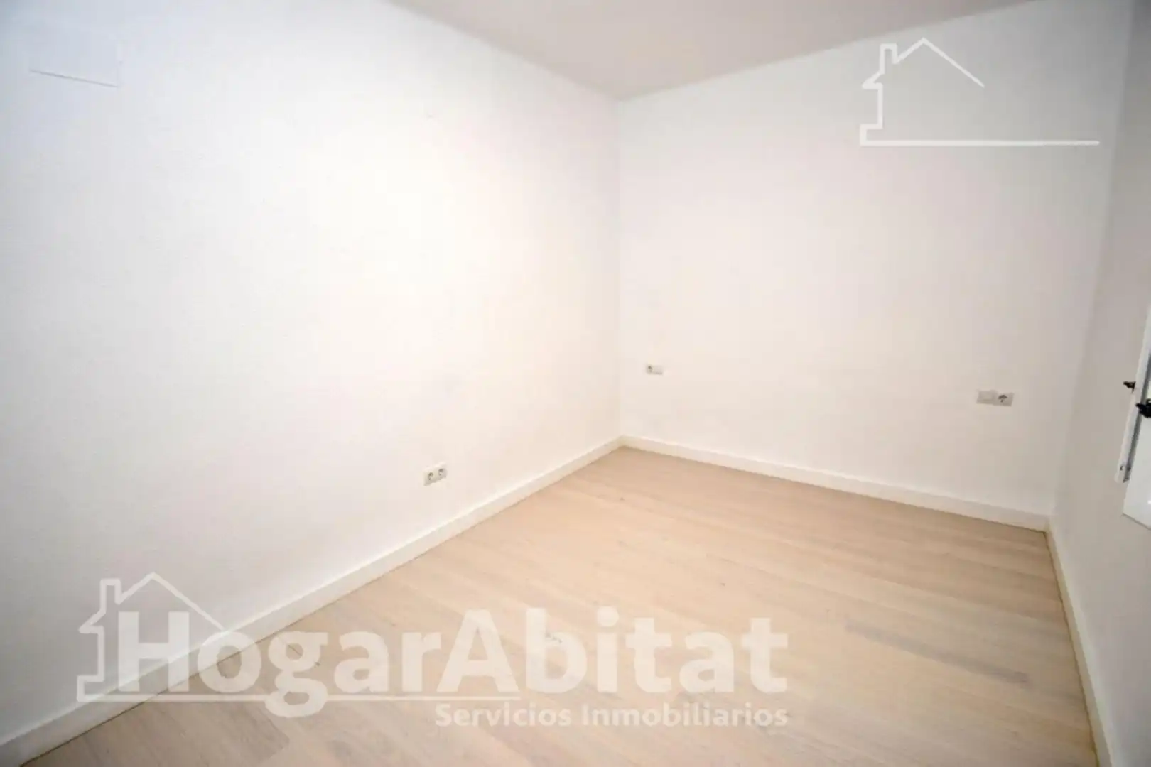 Habitación de Piso en venta en Burriana / Borriana con Balcón y Alarma