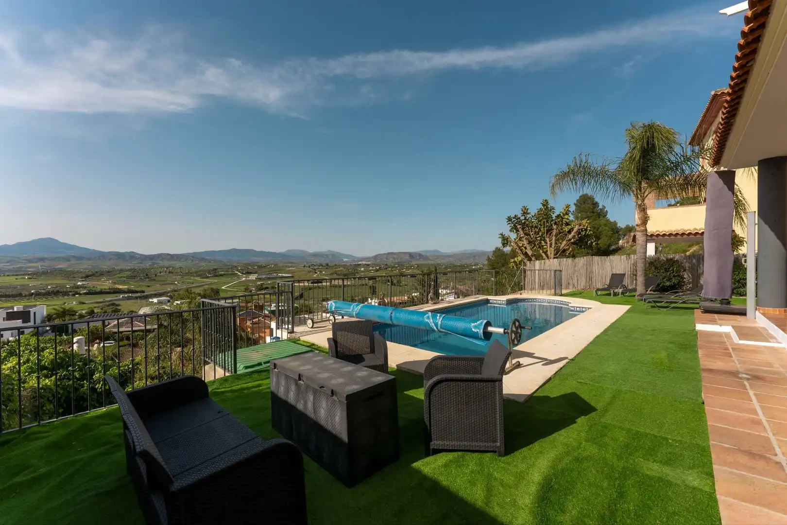 Terrace of Houses for sale in Coín  with Swimming Pool