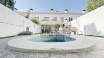 Jardí de Casa adosada en venda en Castelldefels amb Aire condicionat, Calefacció i Jardí privat