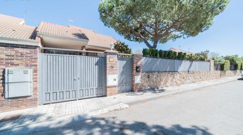 Foto 2 de Casa adosada en venda a Calle el Tomillar, Casa Amarilla, Madrid