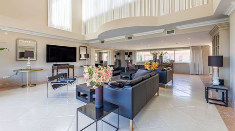 Foto 5 de Ático en venta en La Dama de Noche - La Alzambra, Marbella
