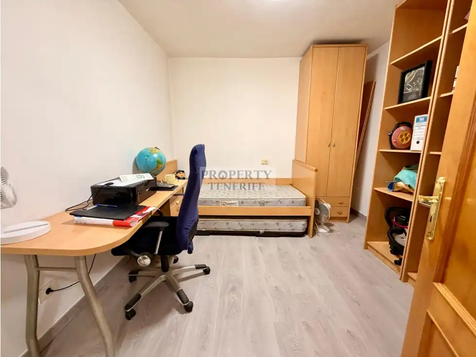 Dormitori de Apartament en venda en Guargacho