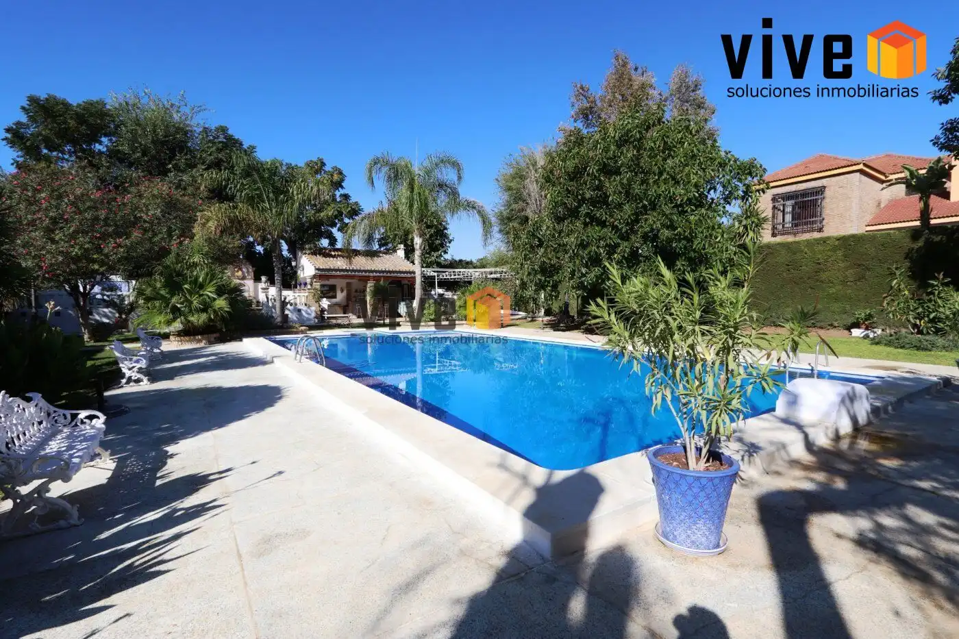 Swimming pool of Houses for sale in Espartinas  with Air Conditioner, Heating and Terrace