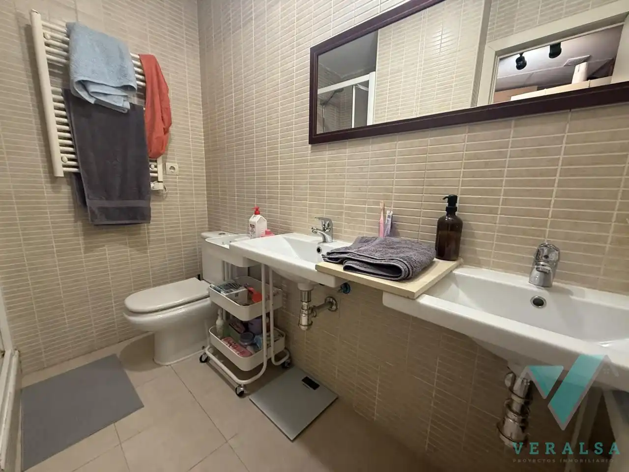 Bany de Loft en venda en San Sebastián de los Reyes amb Aire condicionat