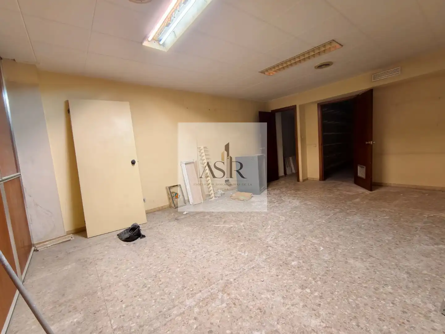 Local comercial de lloguer a Casc Urbà, imagen 8