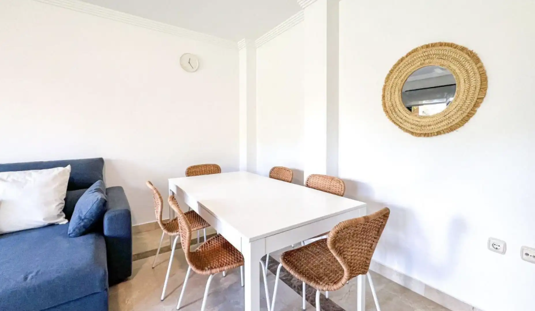 Esszimmer von Wohnungen zum Verkauf in Marbella mit Klimaanlage, Heizung und Privatgarten