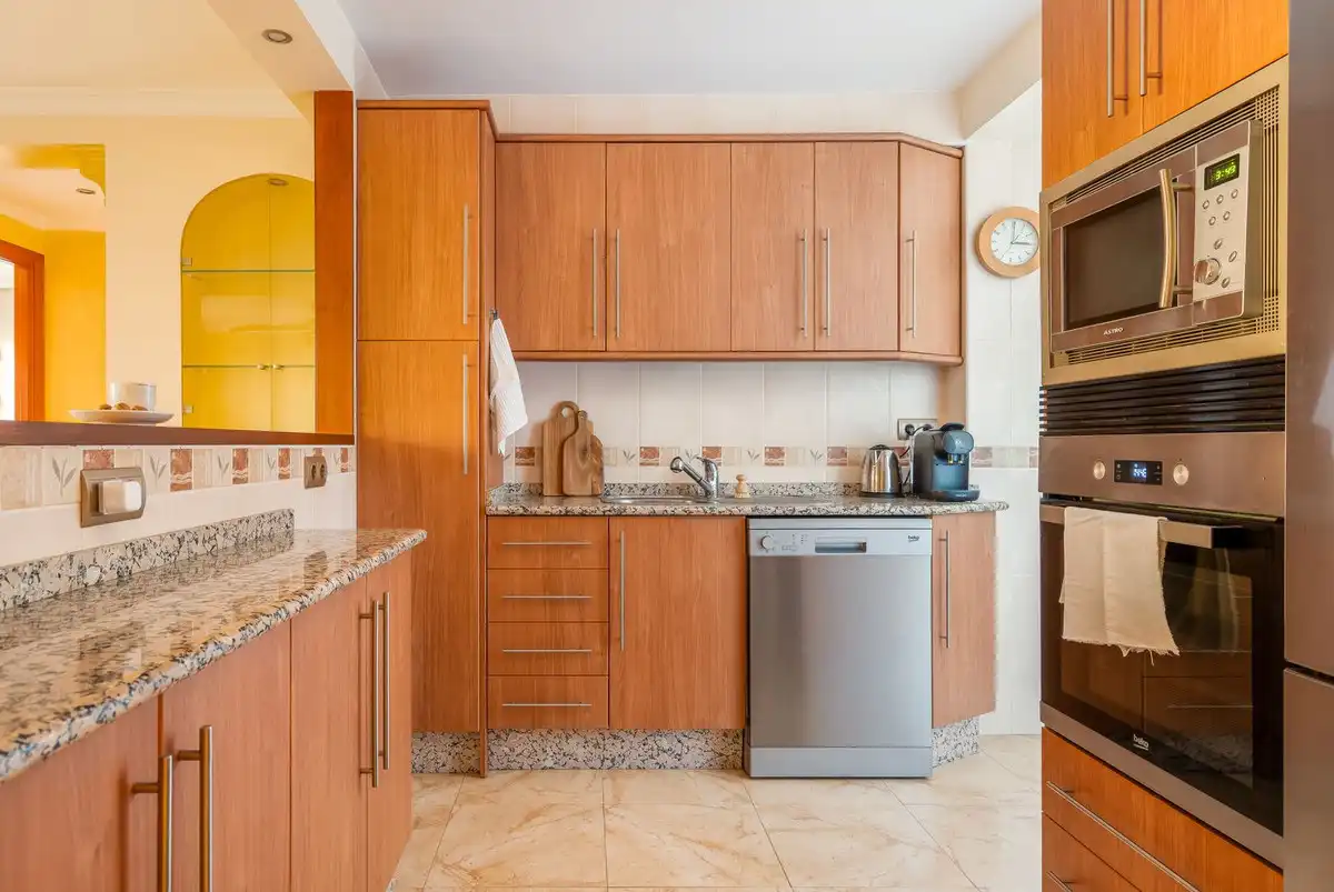 Cocina de Apartamento en venta en Fuengirola con Aire acondicionado, Calefacción y Terraza