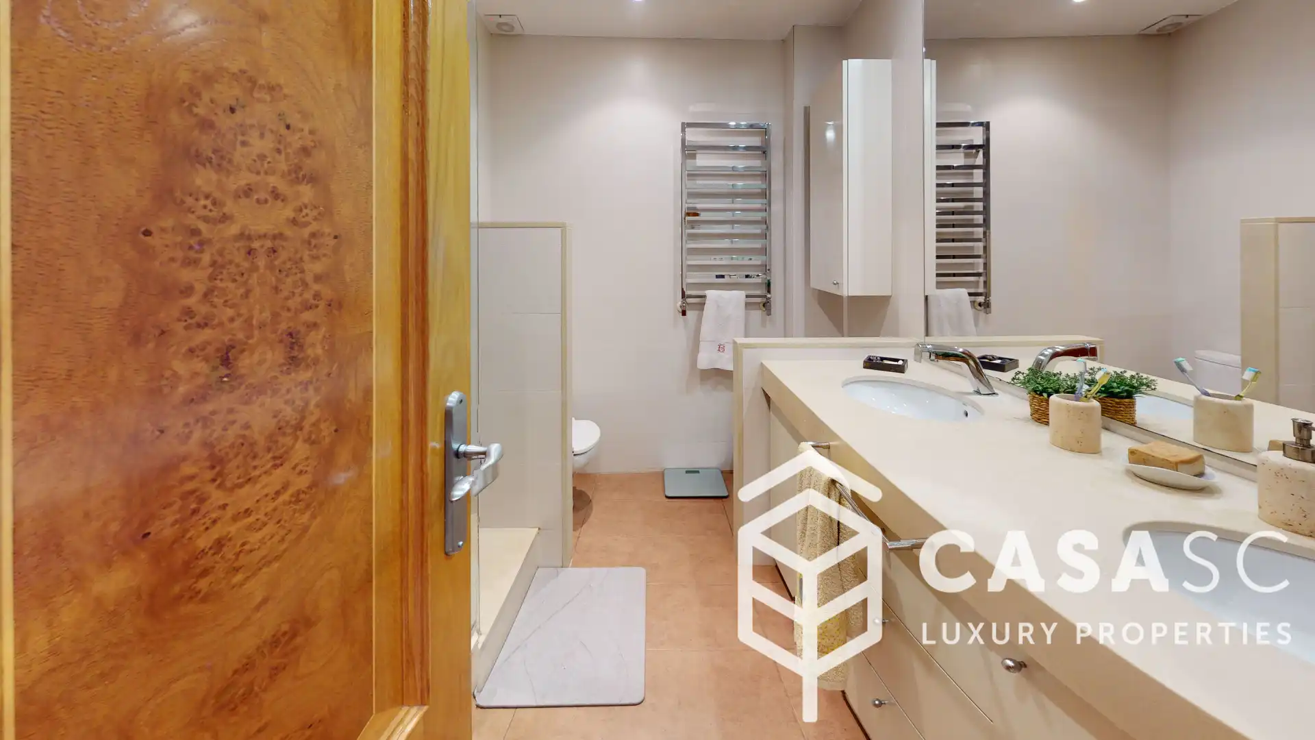 Bathroom of Attic for sale in Sant Cugat del Vallès  with Air Conditioner, Heating and Parquet flooring