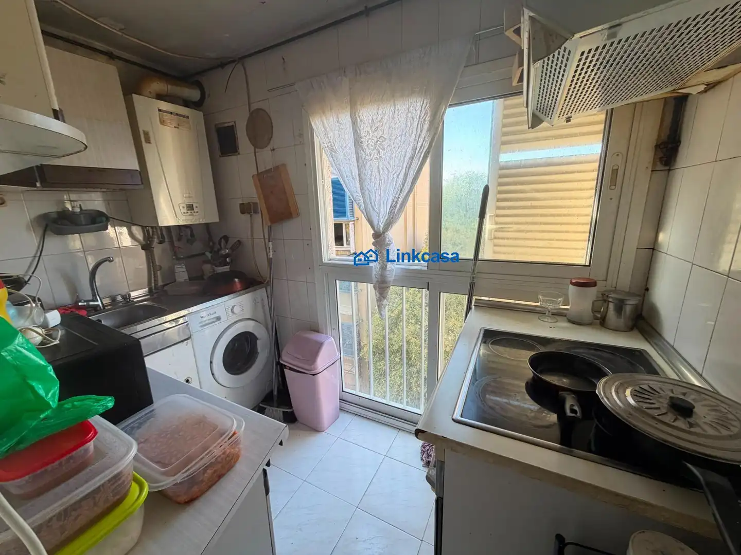 Cocina de Dúplex en venta en Madrid con Calefacción