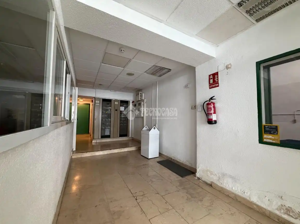 Gebäude zur Miete in Madrid