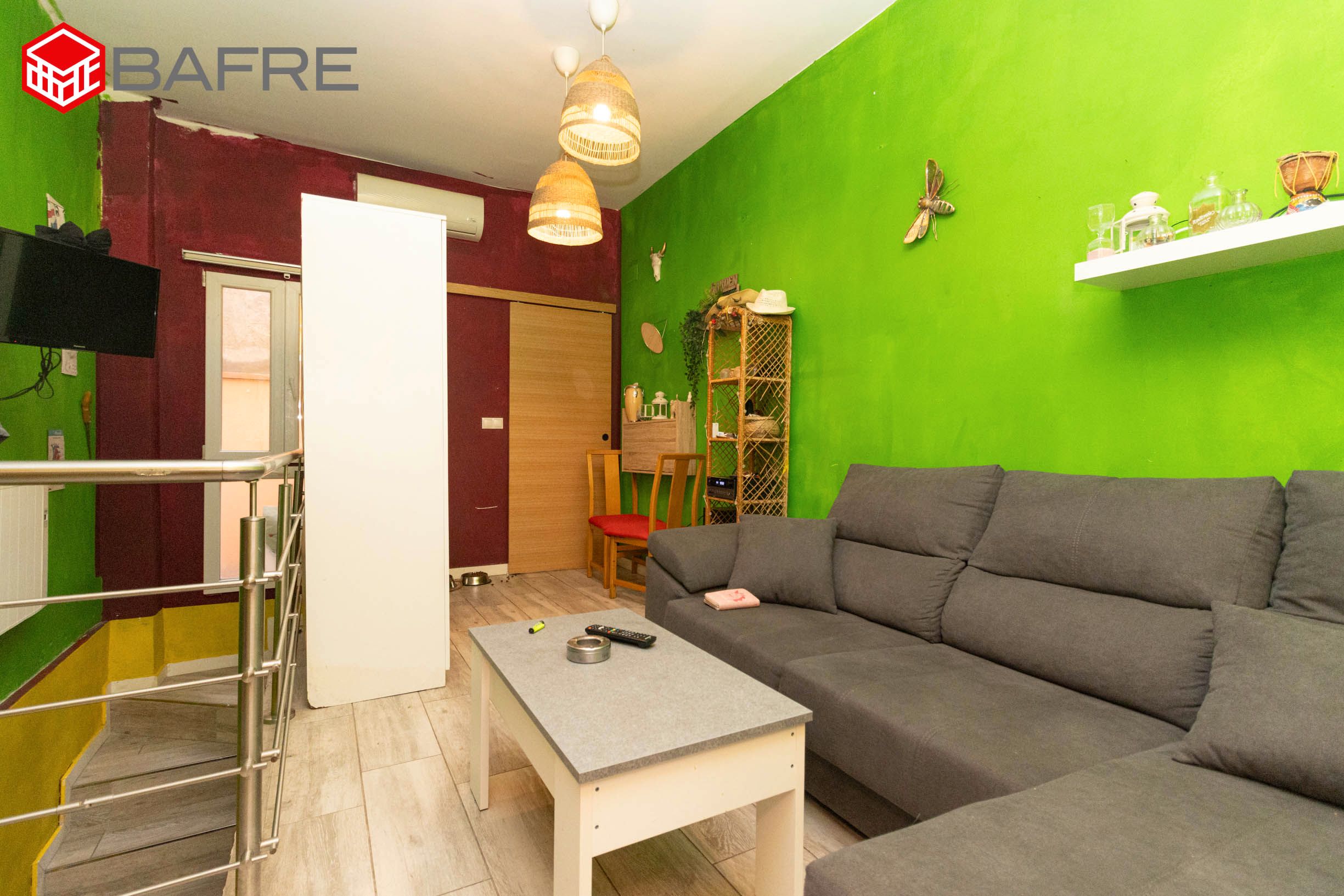 Sala d'estar de Pis en venda en  Madrid Capital amb Calefacció