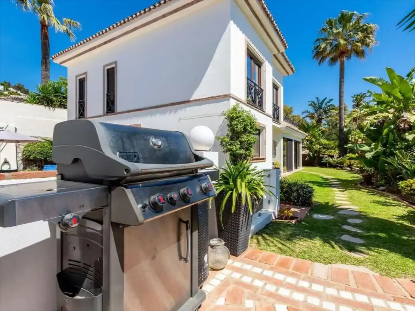 Jardí de Casa o xalet de lloguer en Mijas amb Aire condicionat, Jardí privat i Piscina