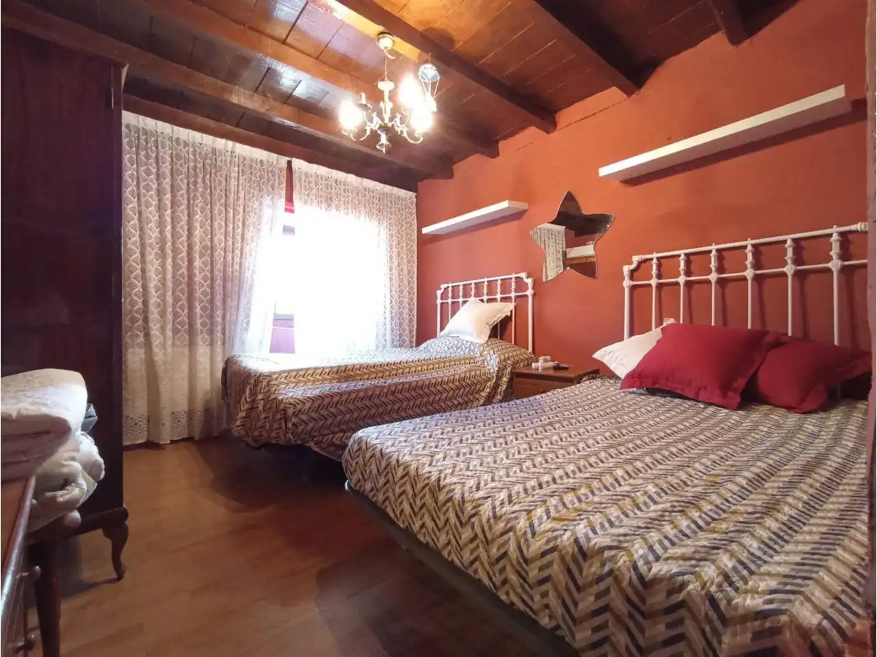 Habitación de Casa o chalet en venta en Valle de Sedano con Calefacción