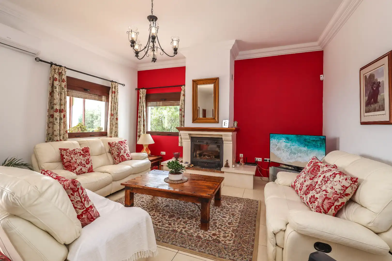 Sala de estar de Casa o chalet en venta en Casarabonela con Aire acondicionado, Jardín privado y Piscina