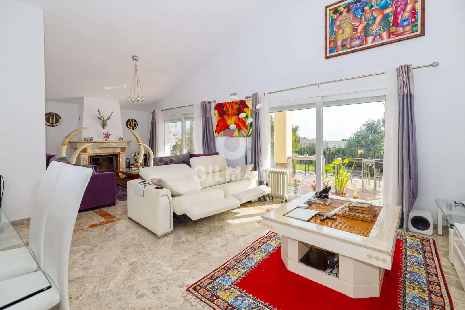 Sala d'estar de Casa o xalet en venda en Casares amb Calefacció, Jardí privat i Piscina