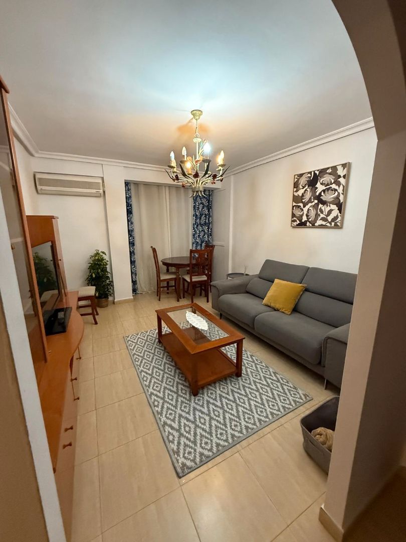 Living room of Flat for rent in Badajoz Capital  with Air Conditioner, Furnished and Oven