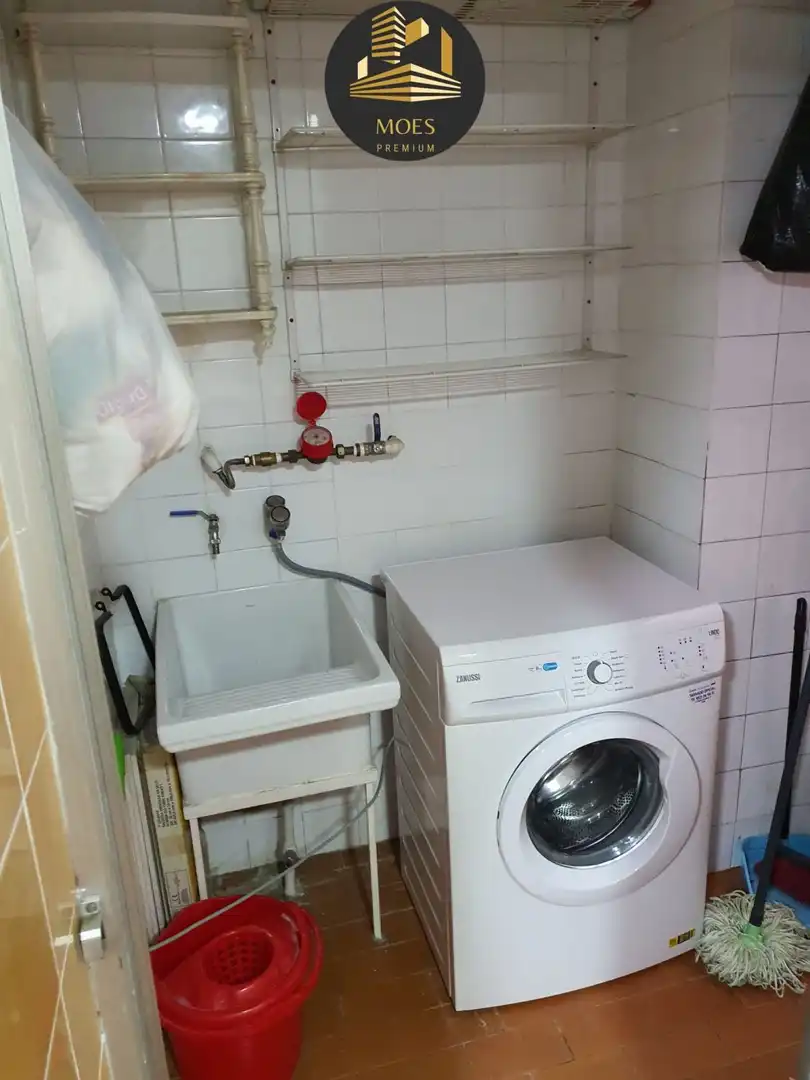 Bany de Pis de lloguer en Jaén amb Aire condicionat i Calefacció