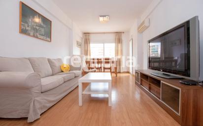 Living room of Flat to rent in  Valencia Capital  with Air Conditioner, Terrace and Balcony