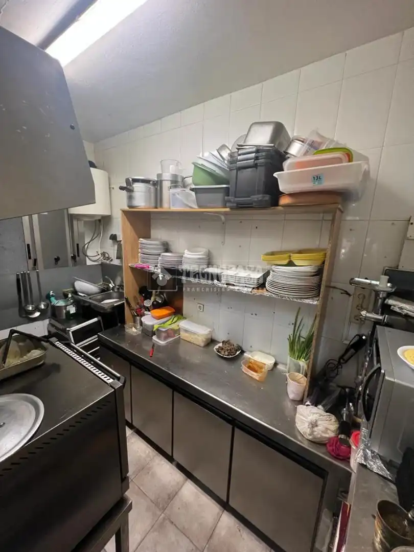 Commercial properties for sale in Cuatro Caminos - Azca