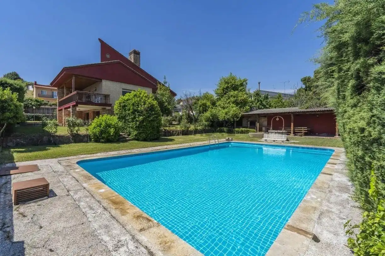 Swimming pool of Houses for sale in El Molar (Madrid)  with Heating, Private garden and Terrace