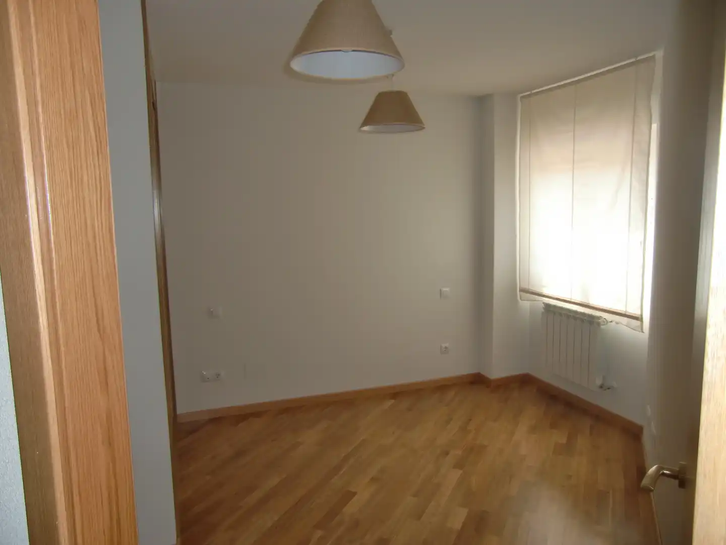 Dormitori de Pis en venda en Madrid amb Calefacció, Parquet i Traster