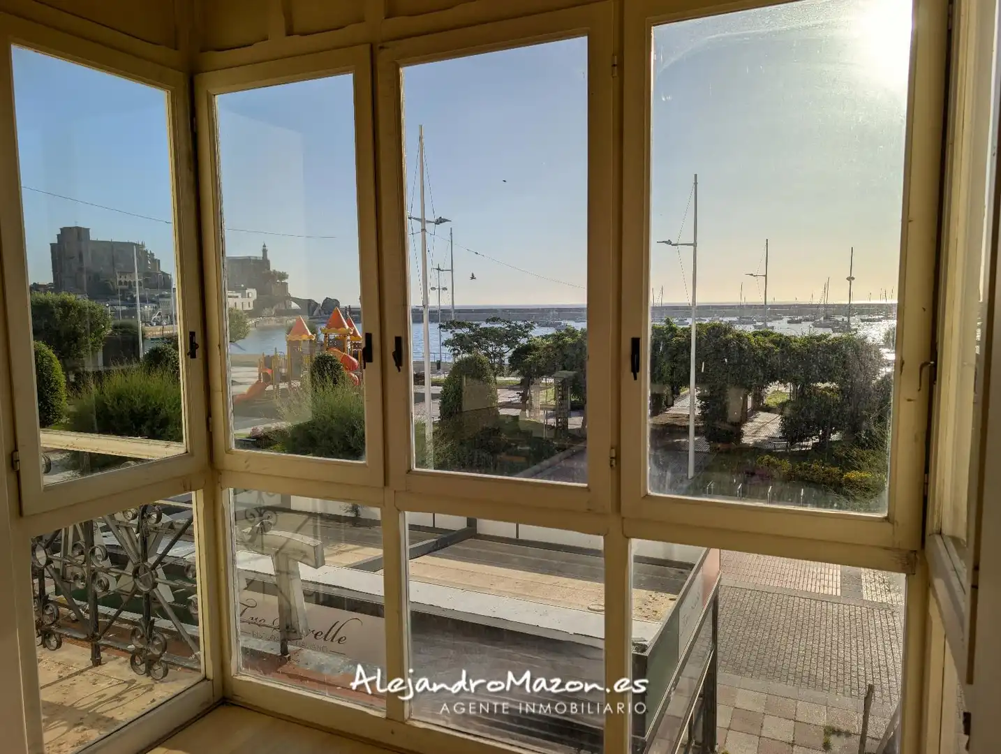 Piso en venta en Castro-Urdiales con Aire acondicionado, Calefacción y Terraza