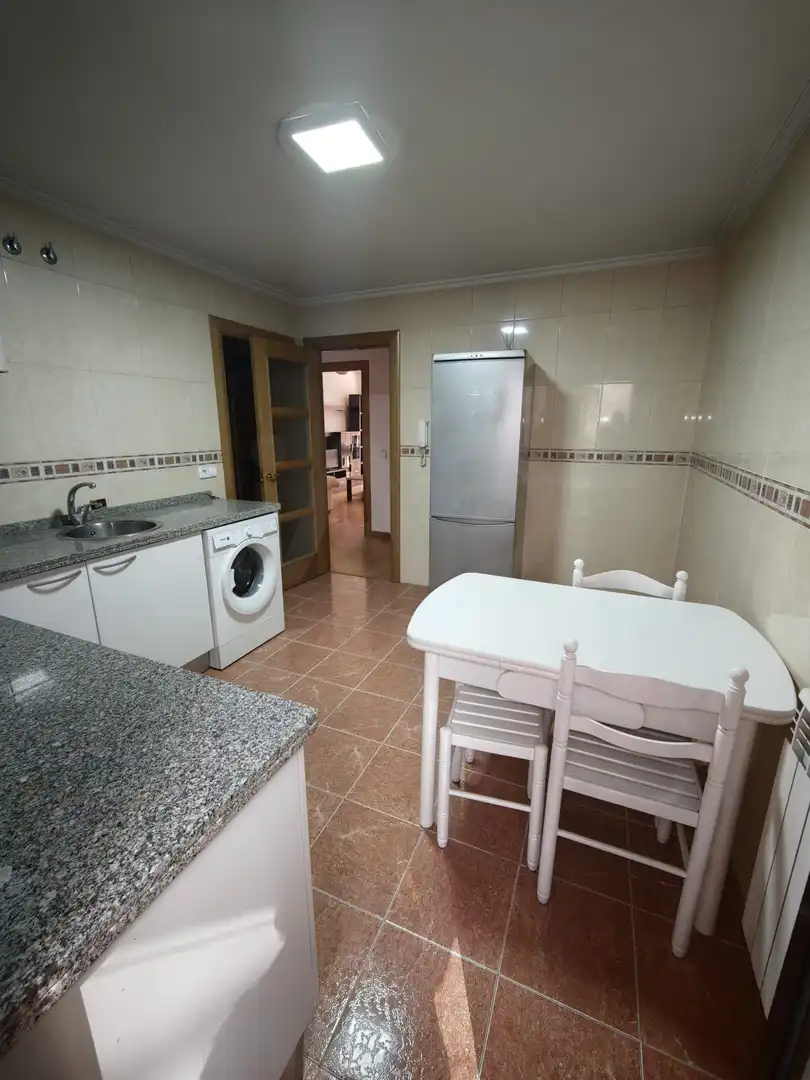 Kitchen of Flat for rent in Valencia de Don Juan  with Heating and Terrace
