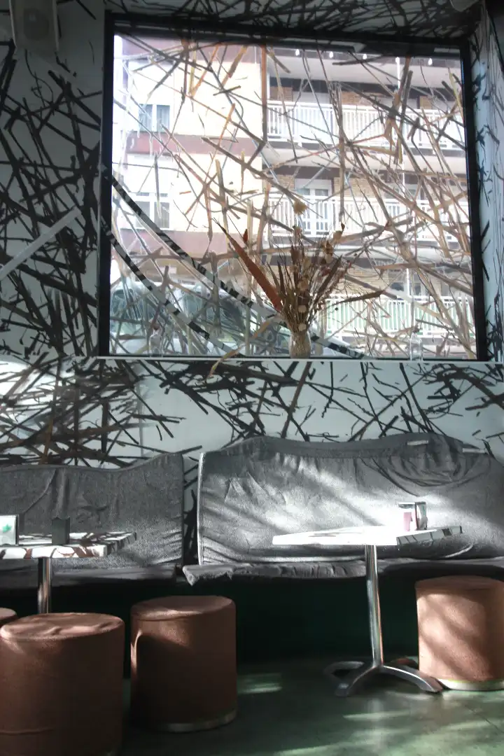 Terrasse von Geschaftsraum zur Miete in Ugao- Miraballes mit Klimaanlage und Heizung