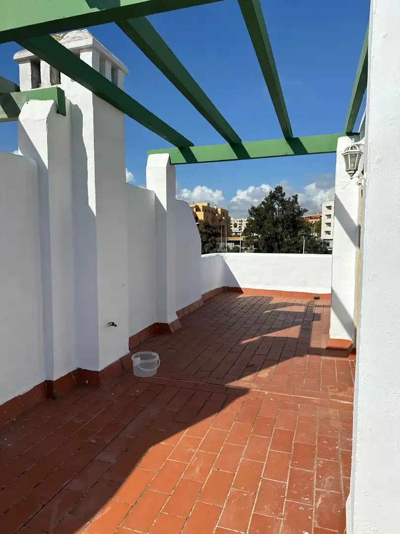 Casa a schiera in affitto a El Rinconcillo, imagen 4