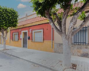 Casa adosada en venda a C/ Álvaro de Bazán , Santo Domingo