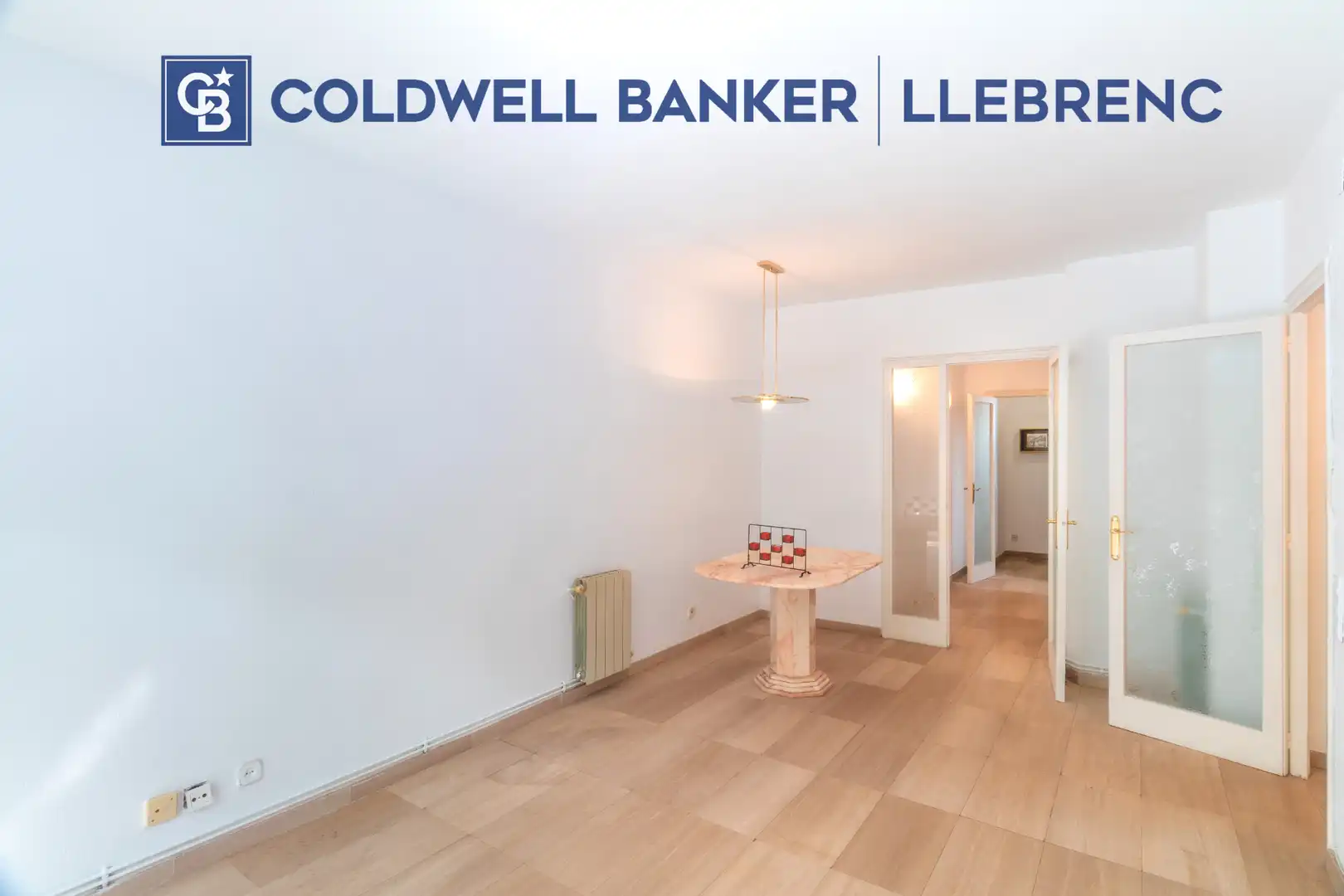 Flat for sale in Barcelona  with Air Conditioner, Heating and Parquet flooring