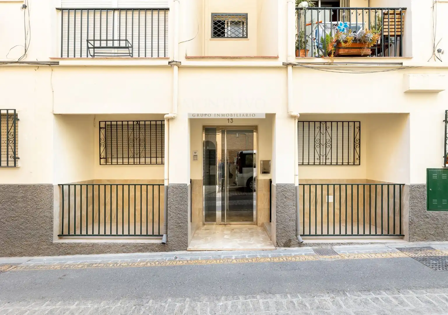 Flat for sale in Granada, Granada