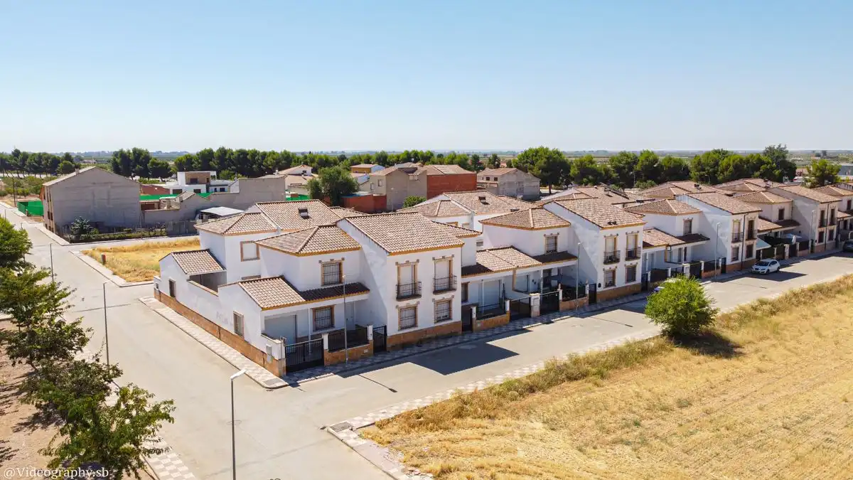 Vista exterior de Casa o chalet en venta en La Villa de Don Fadrique con Calefacción, Terraza y Trastero