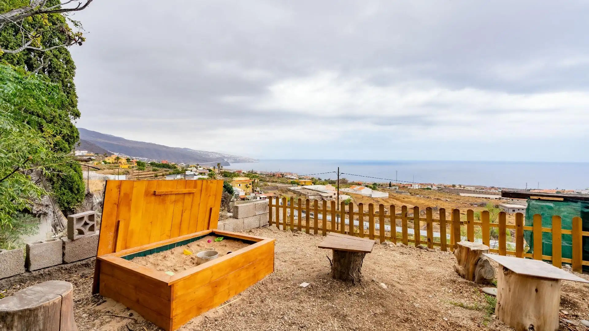 Terrace of Buildings for sale in Candelaria