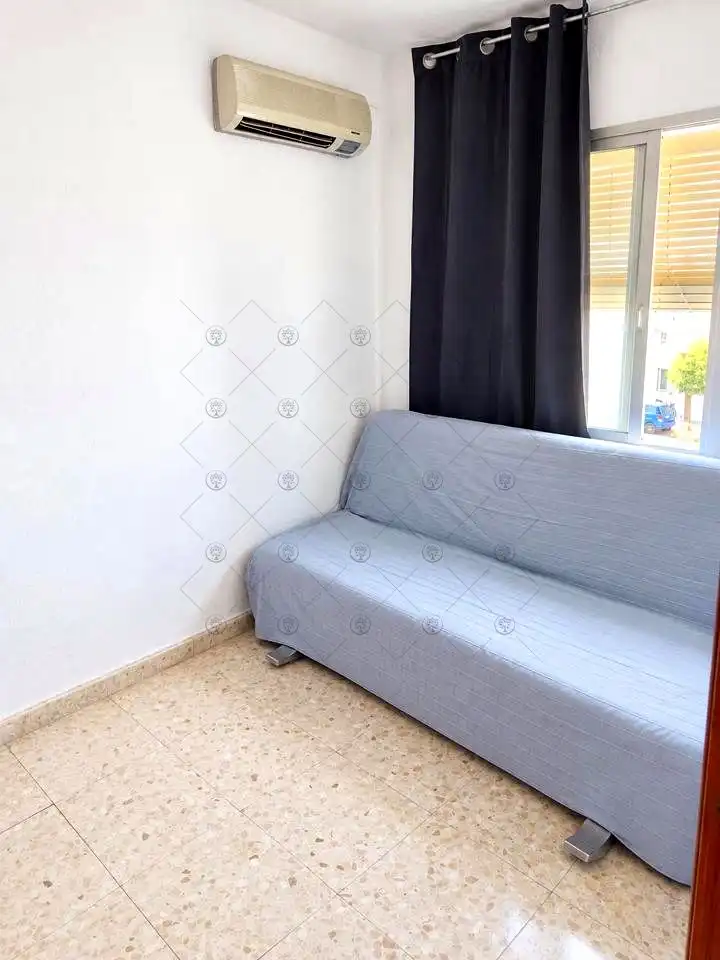 Piso en venta en Avenida Palomeque, imagen 2