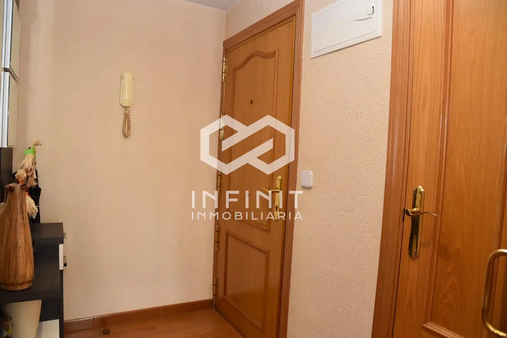 Flat for sale in Val