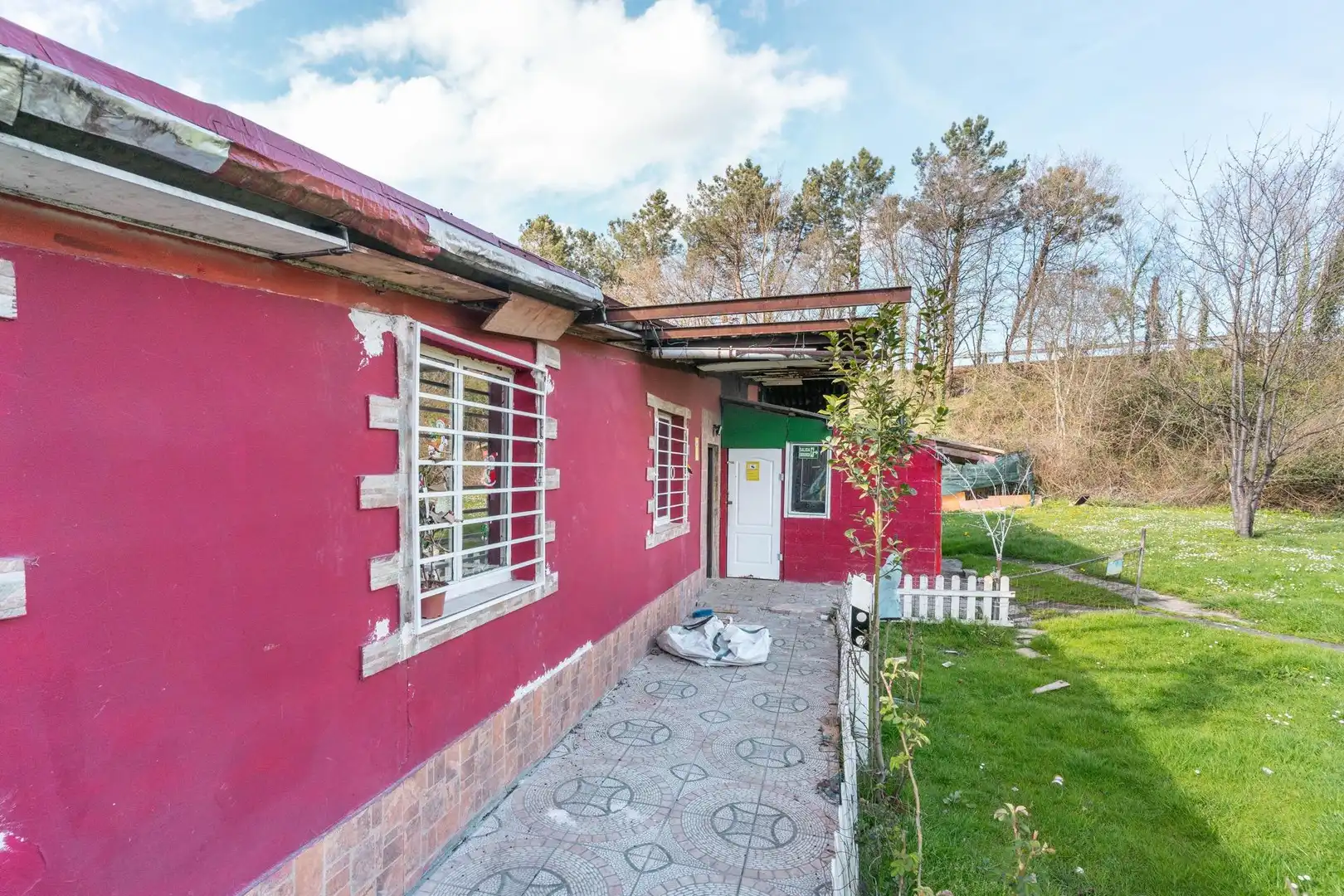 Exterior view of Houses for sale in Siero